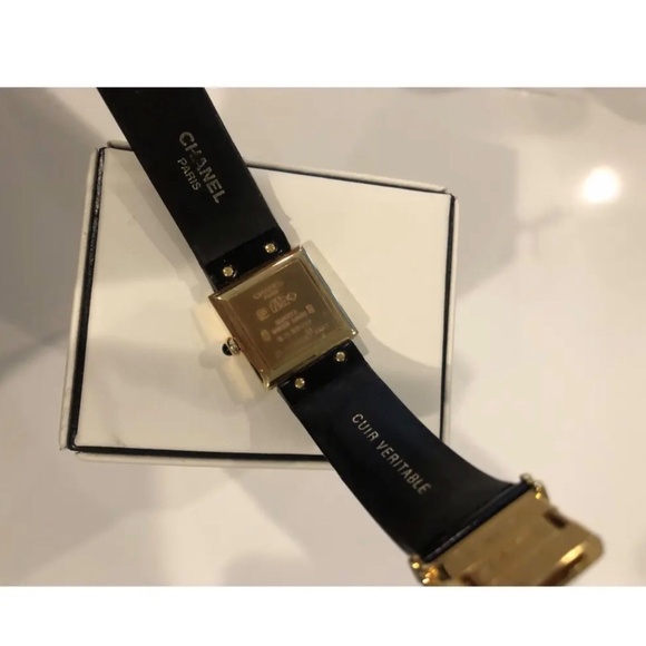CHANEL WATCH - Picture 3 of 16